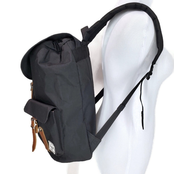 HERSCHEL SUPPLY CO DAWSON BACKPACK IN DARK FOREST BLACK 20.5L - Picture 3 of 16